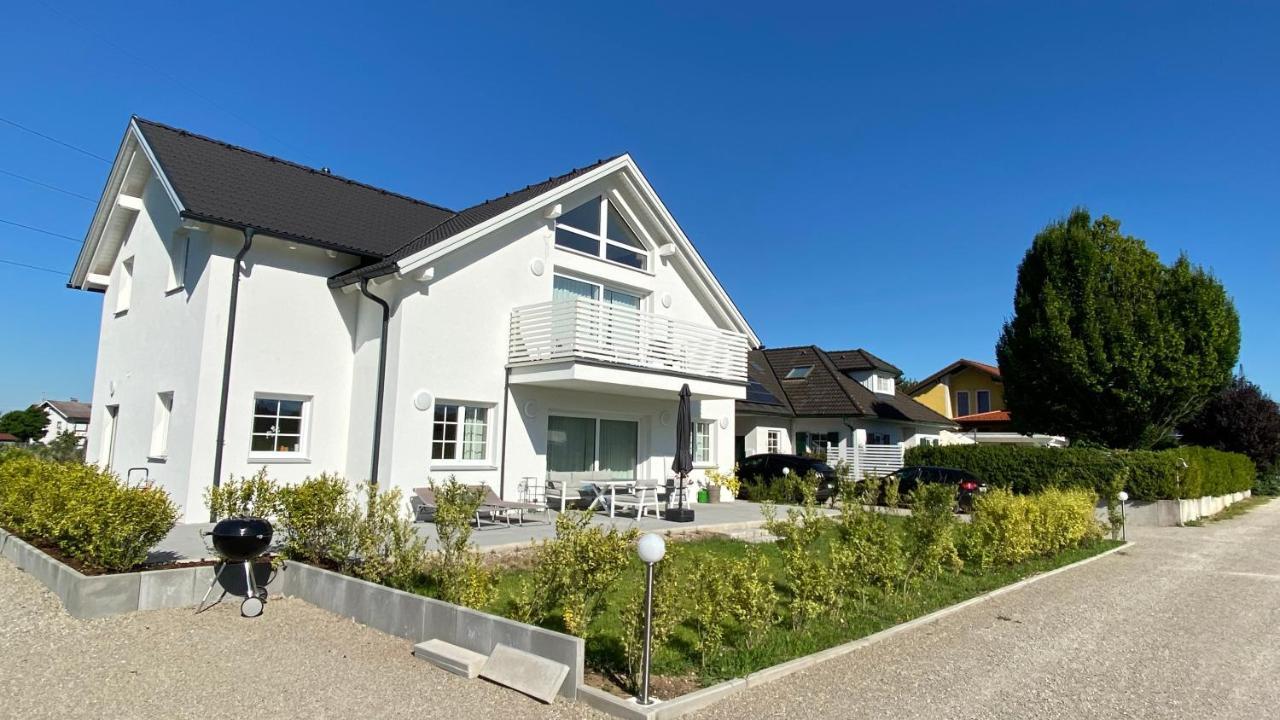 Ferienwohnung Mit Garten Strasswalchen Exterior photo